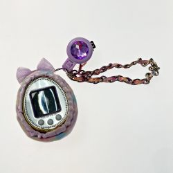 ☆☆ BANDAI バンダイ TAMAGOTCHI たまごっち4U シルバー×パープル カバー付 Bランク