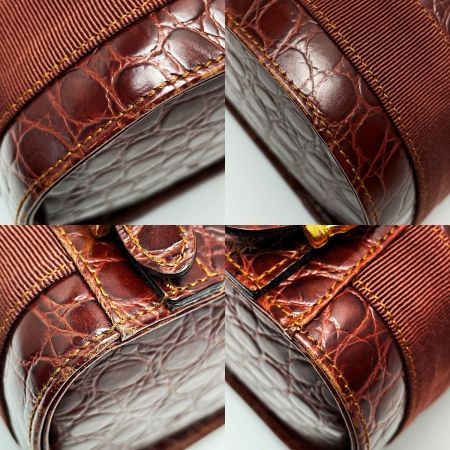  Salvatore Ferragamo サルヴァトーレフェラガモ ヴァラ AQ-215676 ボルドー 巾着 リュック レザー レディース 布袋有