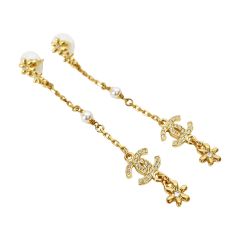  CHANEL シャネル ココマーク フラワー ロングピアス フェイクパール ラインストーン 23A ゴールド Bランク