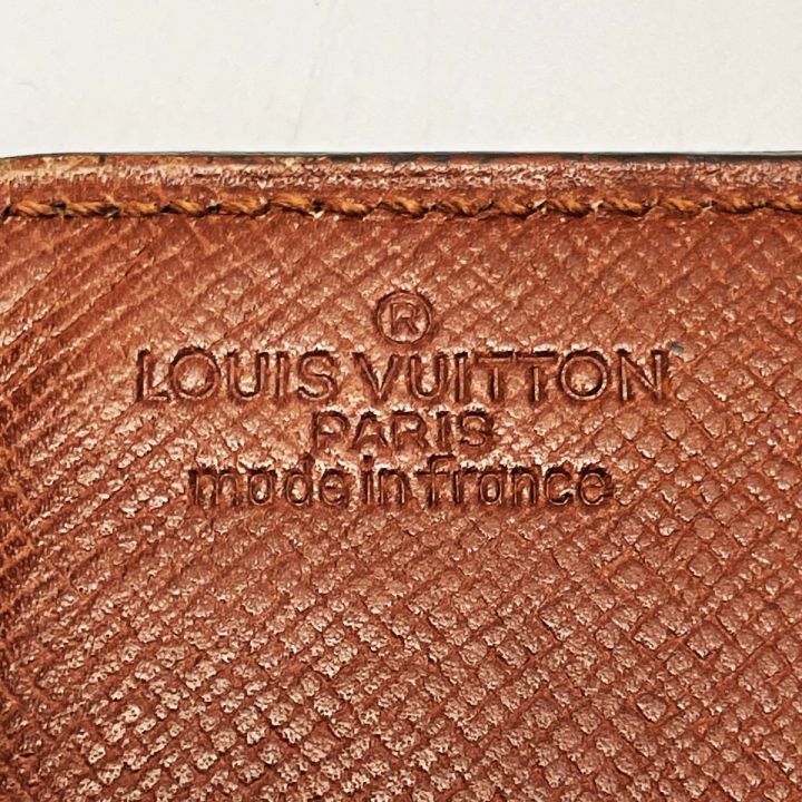 中古】 LOUIS VUITTON ルイヴィトン モノグラム ポルトシェキエ 