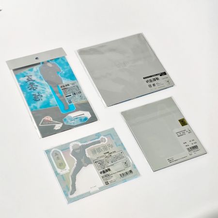   呪術廻戦 五条悟グッズセット アクリルスタンド 缶バッジ