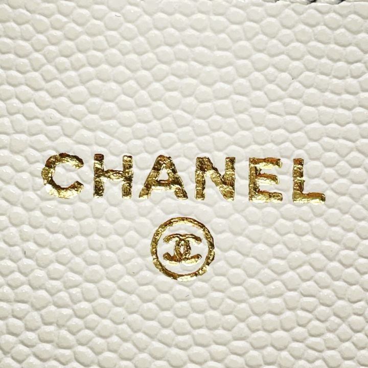 中古】 CHANEL シャネル マトラッセ ホワイト カードケース ココマーク ...