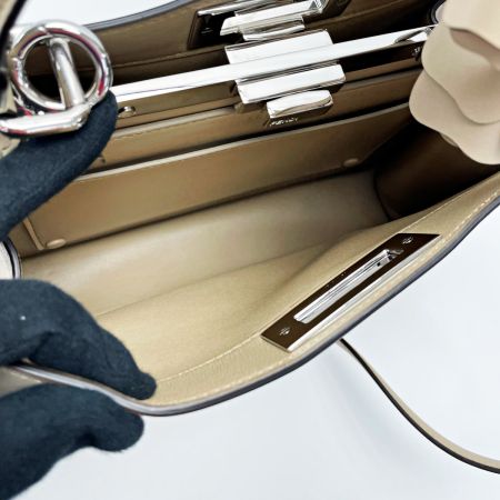  FENDI フェンディ ピーカブー I See U ROSE ベージュ 2WAYバッグ レディース シルバー金具