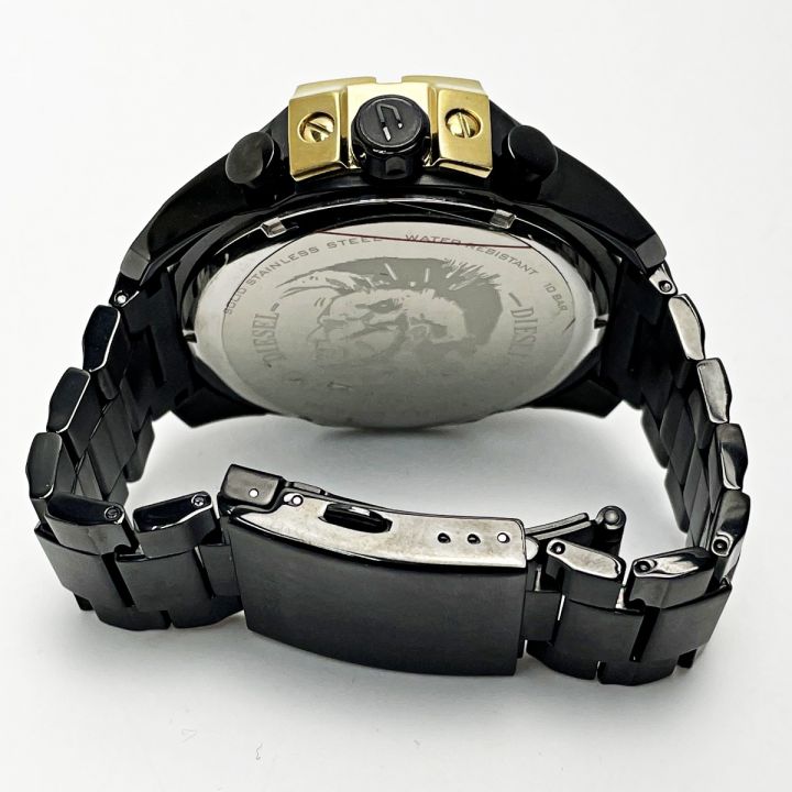 超人気SALE新品 ディーゼル 腕時計 メガチーフ クォーツ ゴールド DZ4485 時計