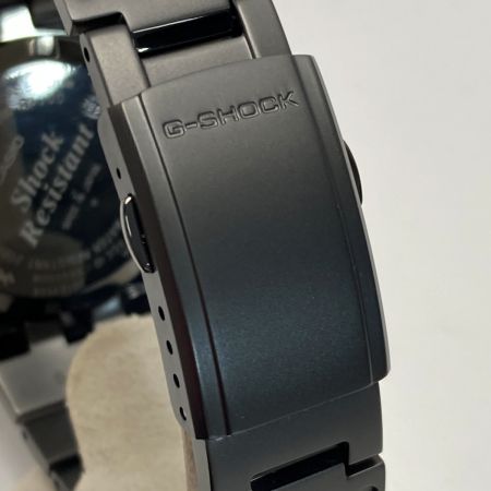  CASIO カシオ G-SHOCK フルメタル マルチフィニッシュドブラック GMW-B5000MB-1JF 電波ソーラー メンズ 腕時計