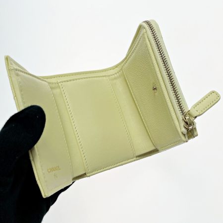  CHANEL シャネル タイムレスクラシック AP3177 クリームイエロー 3つ折り財布 キャビアスキン レディース ゴールド金具