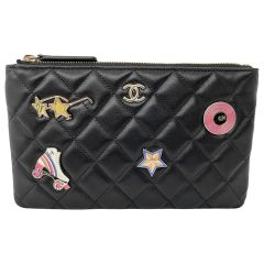  CHANEL シャネル マトラッセ ココマーク フラットポーチ ラムスキン AP1071 ブラック Aランク