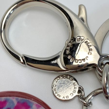 MARC BY MARC JACOBS マークバイマークジェイコブス ハート型 マーブル模様 キーホルダー チャーム