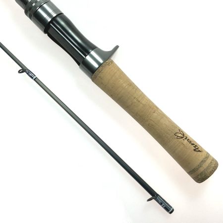  Abu Garcia アブガルシア Troutin Marquis Asrai トラウティン マーキス アスレイ TMAC-522L ルアーロッド 竿袋付き