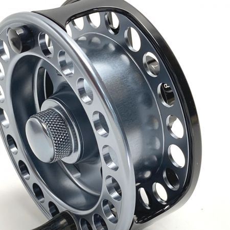  sage セージ 3300D #5/6 フライリール 箱付き