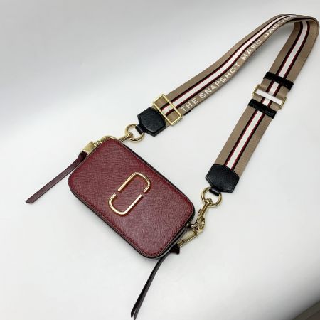  MARC JACOBS マークジェイコブス スナップショット M0012007 940 レッド ショルダーバッグ レディース ゴールド金具