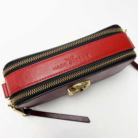  MARC JACOBS マークジェイコブス スナップショット M0012007 940 レッド ショルダーバッグ レディース ゴールド金具