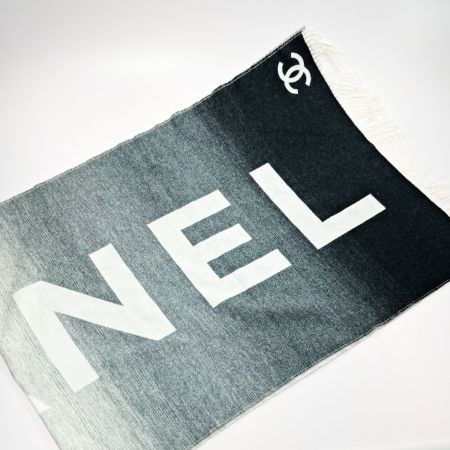  CHANEL シャネル 大判ストール ブラック×ホワイト ココマーク ロゴ柄 カシミヤ53％ ウール47%