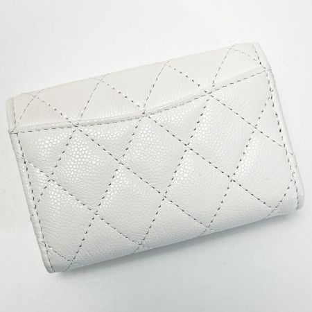  CHANEL シャネル マトラッセ ホワイト キーケース 4連 キャビアスキン レディース ゴールド金具