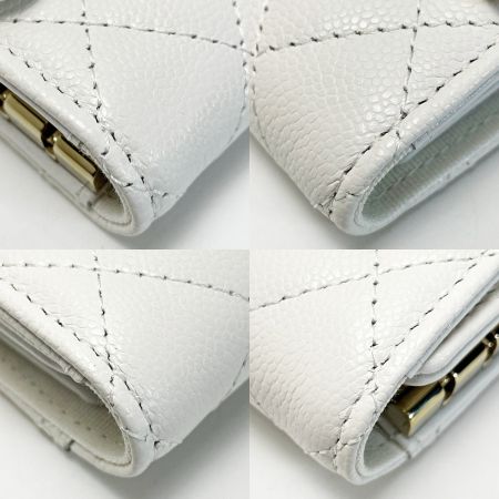  CHANEL シャネル マトラッセ ホワイト キーケース 4連 キャビアスキン レディース ゴールド金具