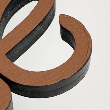  LOEWE ロエベ アナグラム バッグチャーム C621232X83 ブラウン レザー キーホルダー