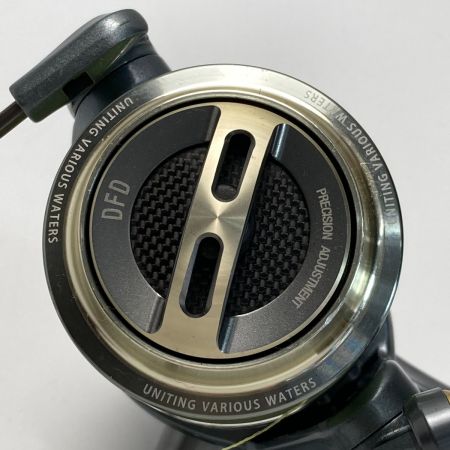  tailwalk テイルウォーク クロシオ 33HGX 46194 スピニングリール