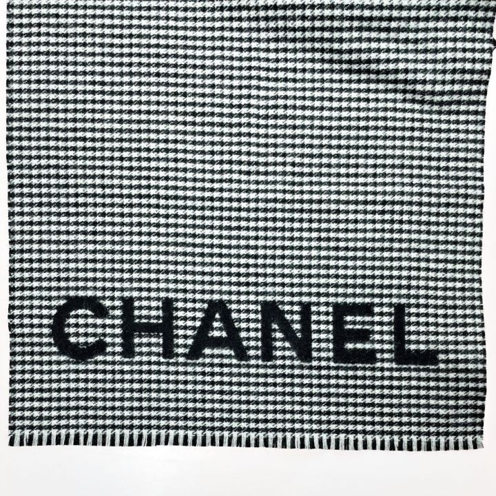 CHANEL シャネル ストール ブラック系 ギンガムチェック ウール×カシミヤ レディース｜中古｜なんでもリサイクルビッグバン