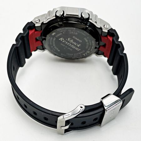  CASIO カシオ G-SHOCK GMW-B5000-1JF シルバー×ブラック 電波ソーラー デジタル フルメタル メンズ 腕時計