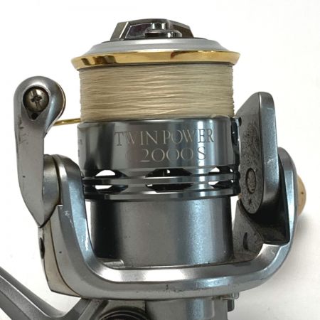  SHIMANO シマノ 11 ツインパワー C2000S 02690 カスタムハンドル スピニングリール
