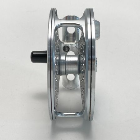  Shakespeare インターナショナル 2851 フライリール リールポーチ付き