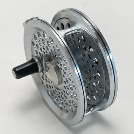  Shakespeare インターナショナル 2851 フライリール リールポーチ付き