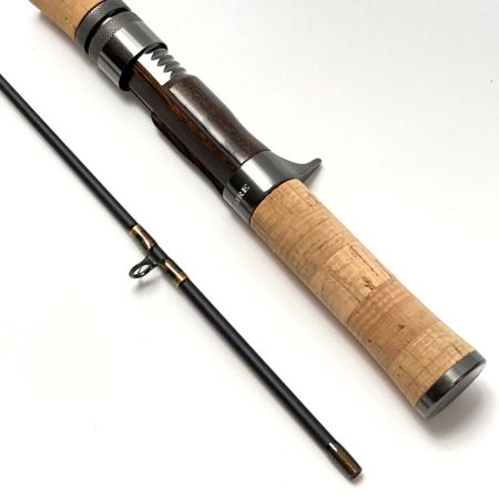  M-AIRE Mアイレ トゥルーチャボロン トゥイッチン TB-T52MC ルアーロッド 竿袋付き