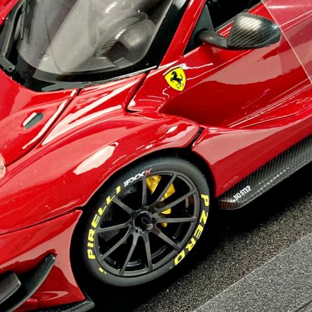   burago フェラーリ FXX K EVO レッド 18-16012R