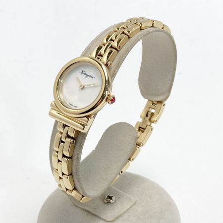 Salvatore Ferragamo サルヴァトーレフェラガモ ガンチーニ SFIK-121917910364 シェル文字盤 クォーツ レディース 腕時計