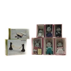 ☆☆  シルバニアファミリー グレーのうさぎ 6体 ベンチ ハンモック セット Bランク