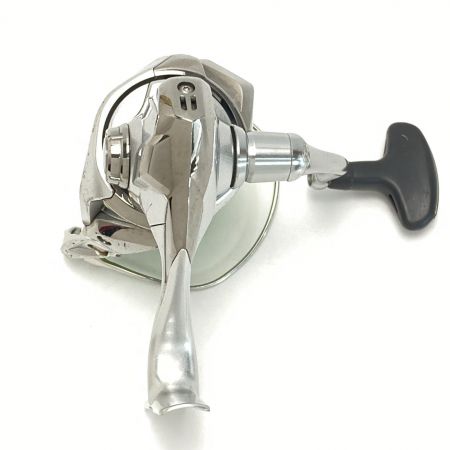  SHIMANO シマノ 19 ストラディック C3000HG  04019 スピニングリール