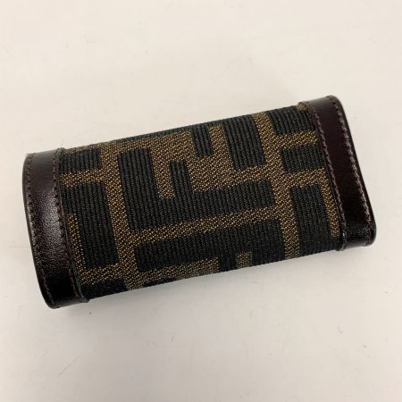  FENDI フェンディ ズッカ 2289-10162-099 ダークブラウン 四連キーケース メンズ レディース