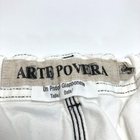  ARTE POVERAun prodotto giapponese デニムパンツ サイズ S レディース ホワイト