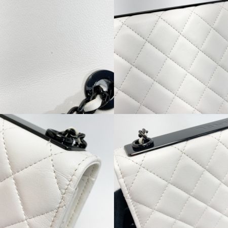  CHANEL シャネル マトラッセ トレンディCC チェーンウォレット 80982 ホワイト×ブラック ラムスキン ショルダーバッグ