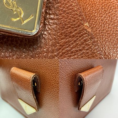  Yves Saint Laurent イブサンローラン YSLロゴプレート クラッチバッグ ブラウン レザー セカンドバッグ 布袋有