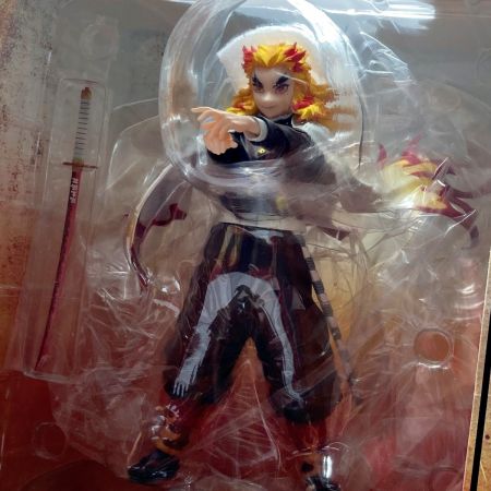   劇場版 鬼滅の刃 無限列車編 煉獄杏寿郎 煉獄杏寿郎 フィギュア