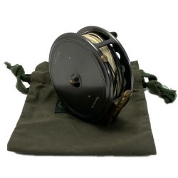 ☆☆ Caps Classic Salmon フライリール  ポーチ付き Bランク