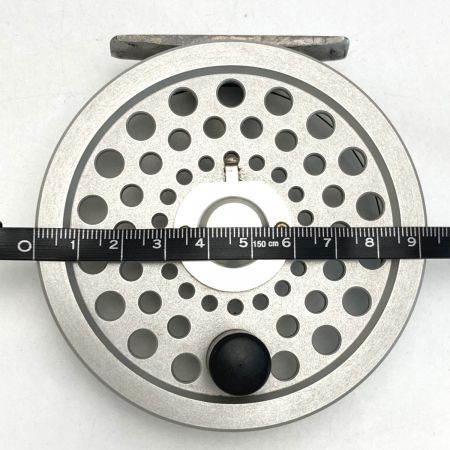  Sharpe's of Aberdeen Menteith フライリール