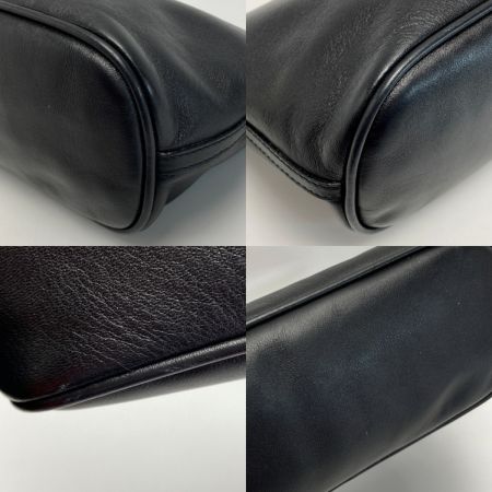  GUCCI グッチ アクセサリーポーチ 039.1103 ブラック レザー ハンドバッグ