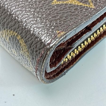 LOUIS VUITTON ルイヴィトン モノグラム コンパクトジップ M61667 ブラウン 2つ折り財布