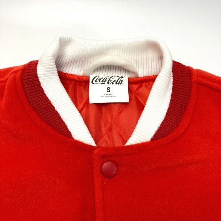  Coca-Cola コカコーラ スタジアムジャケット MARVELコラボ限定  レッドx ホワイト サイズ S
