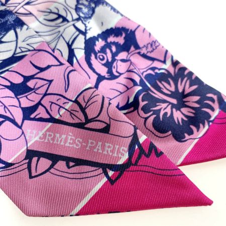  HERMES エルメス レオパード シルク100% ツイリー レッド×ローズ シルクスカーフ