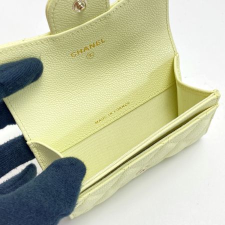  CHANEL シャネル マトラッセ クラシック フラップ カードケース AP0214 ライトイエロー キャビアスキン