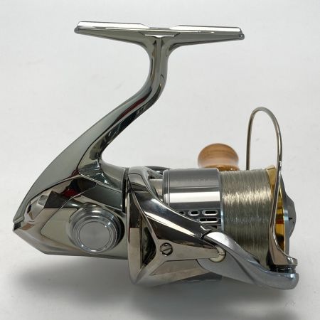  SHIMANO シマノ 18 ステラ C3000XG 03805 カスタムハンドルノブ スピニングリール 箱付き
