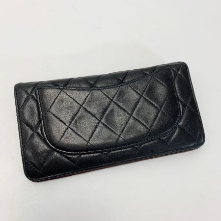  CHANEL シャネル マトラッセ タイムレスクラシック SV金具 A31509 ブラック 2つ折り長財布