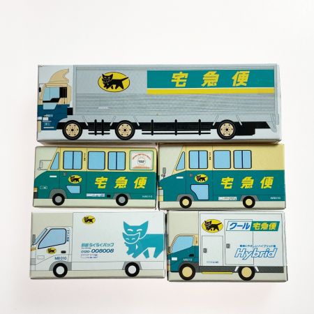   ヤマト運輸 クロネコ ミニカー 5台・ディスプレイケース