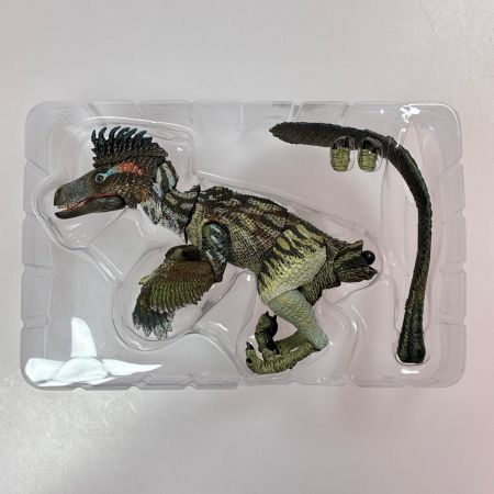 BEASTS OF THE MESOZOIC ラプトルシリーズ サウロルニトレステス 1/6スケール 恐竜 フィギュア