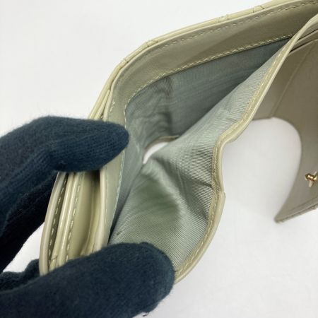  Christian Dior クリスチャンディオール カナージュ ロータスウォレット 41-MA-0262 カーキ 3つ折り財布 箱・布袋有