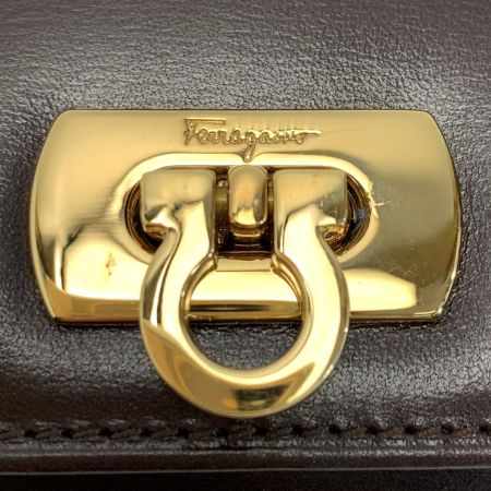  Salvatore Ferragamo サルヴァトーレフェラガモ レザー ダークブラウン コインケース 