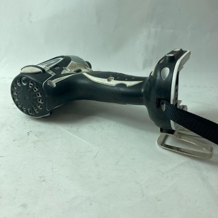 MAKITA マキタ インパクトドライバ TD131D 本体のみ 14.4v